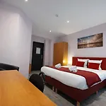 Cardiff Hotell