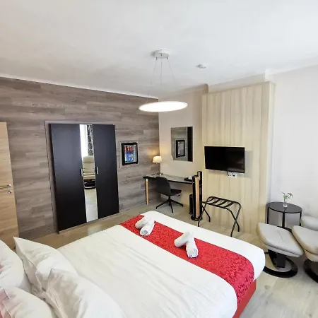Szálloda Cardiff 3*
