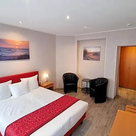 Otel Cardiff