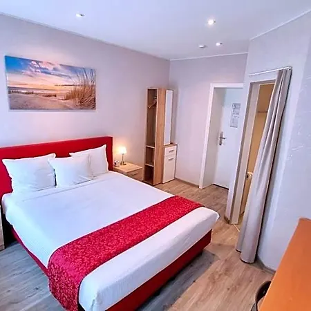 Hotel Cardiff 3*