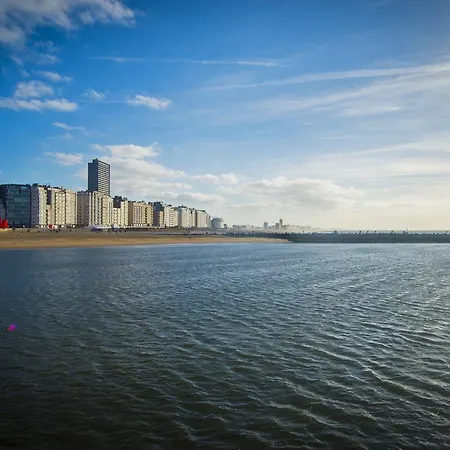 Готель Cardiff Остенде