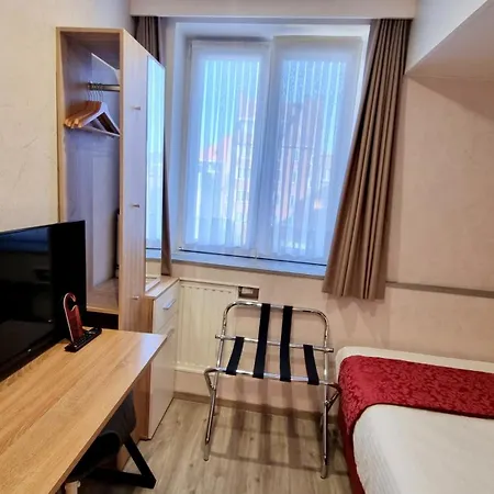 Cardiff Hotell Oostende